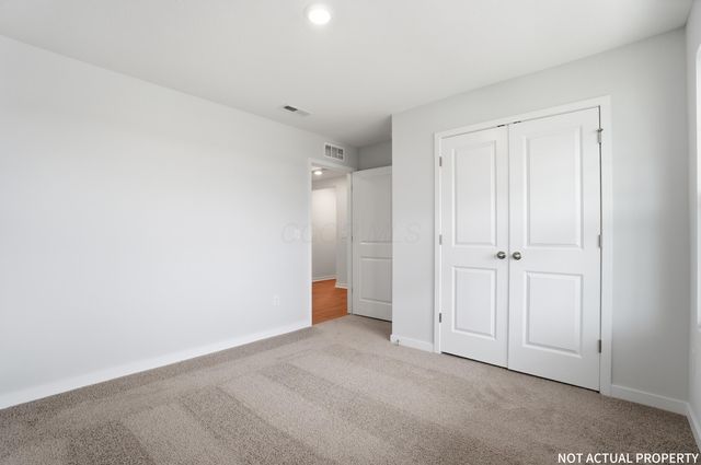 233 Vine Grove Drive, Circleville, OH 43113