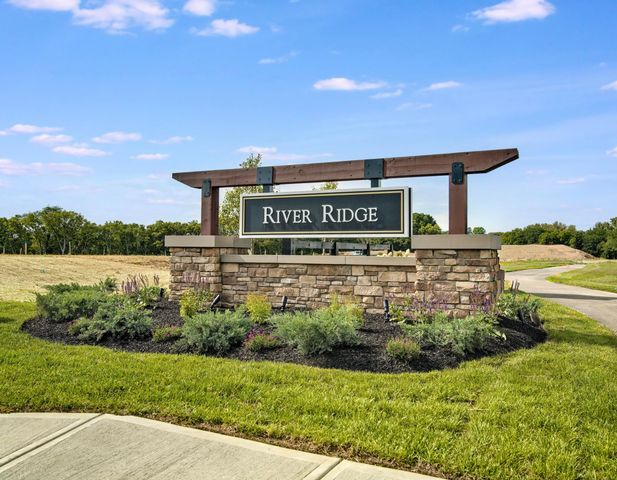 233 Vine Grove Drive, Circleville, OH 43113