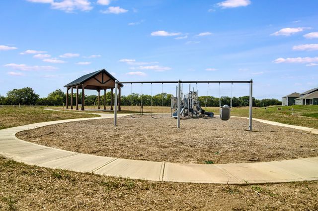 233 Vine Grove Drive, Circleville, OH 43113