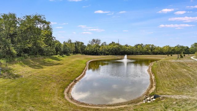 233 Vine Grove Drive, Circleville, OH 43113