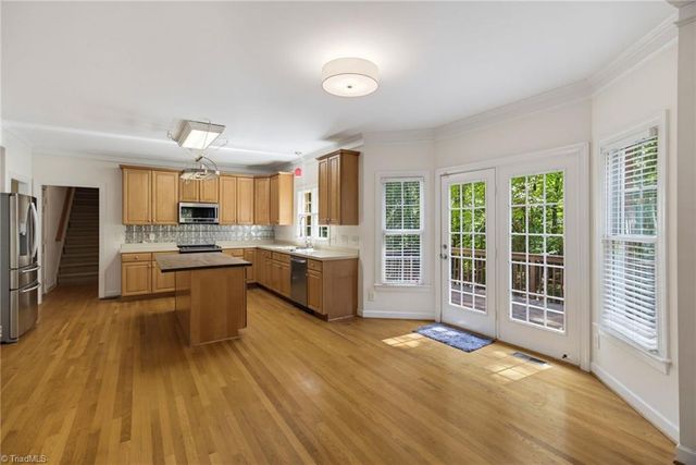 2607 Oxmoor Road, Summerfield, NC 27358