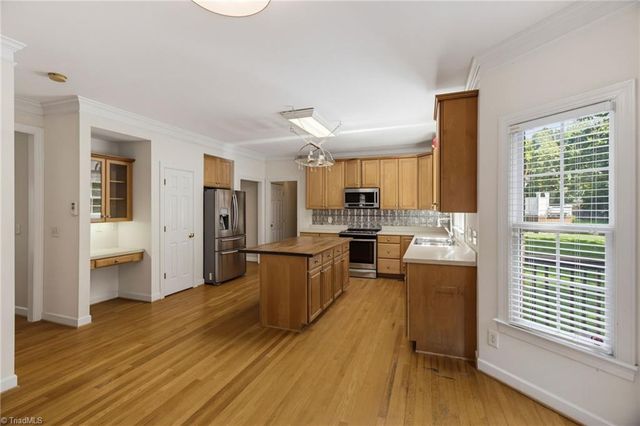 2607 Oxmoor Road, Summerfield, NC 27358