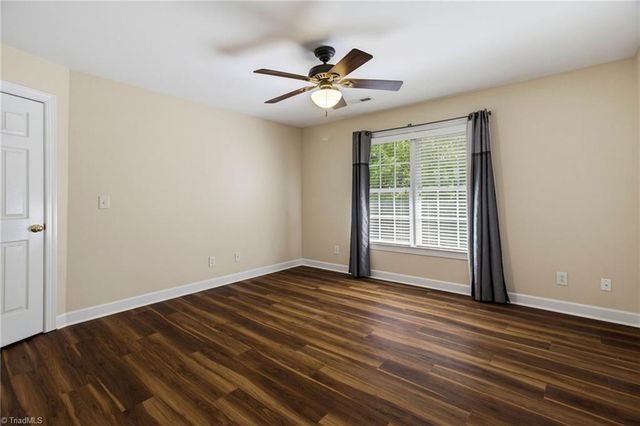 2607 Oxmoor Road, Summerfield, NC 27358