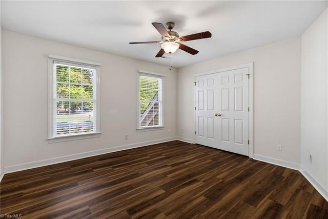 2607 Oxmoor Road, Summerfield, NC 27358