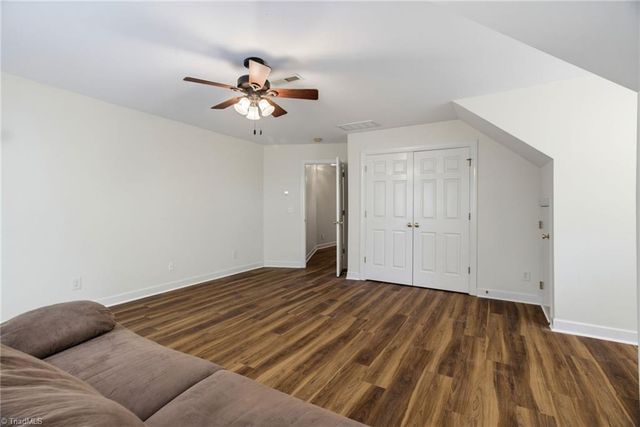2607 Oxmoor Road, Summerfield, NC 27358