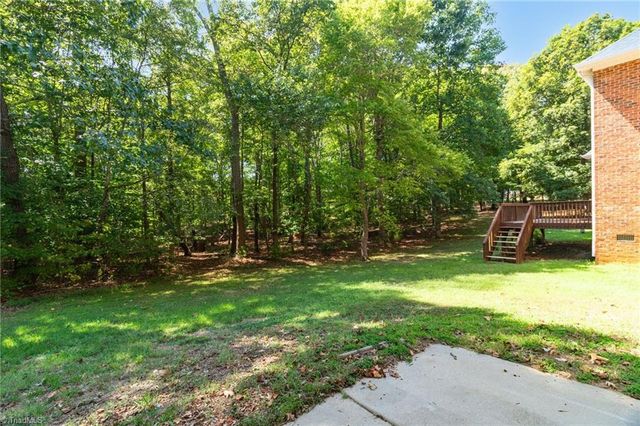 2607 Oxmoor Road, Summerfield, NC 27358