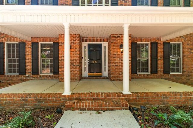2607 Oxmoor Road, Summerfield, NC 27358
