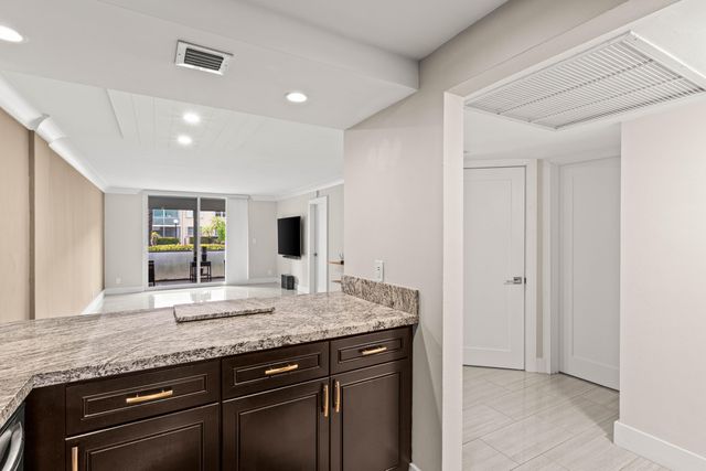 4502 N Federal Highway 144e, Lighthouse Point, FL 33064