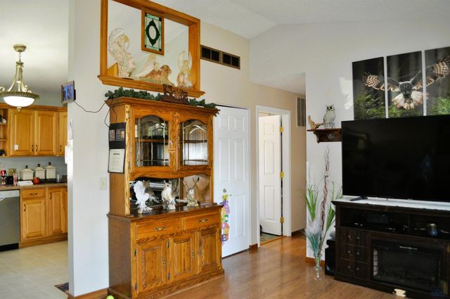 3809 CENTENNIAL CT, Rapid City, SD 57701