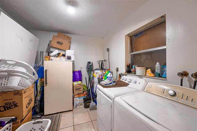 440 NW 7th Ter, Pompano Beach, FL 33060