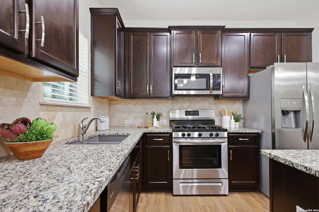 5831 CALAVERAS WAY, San Antonio, TX 78253