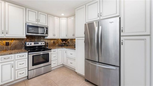 219 Charity CT # 6, Naples, FL 34112