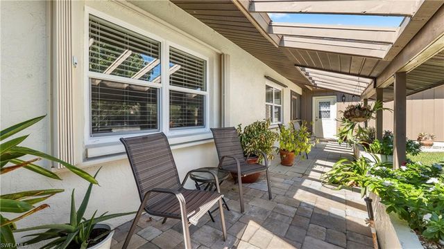 219 Charity CT # 6, Naples, FL 34112