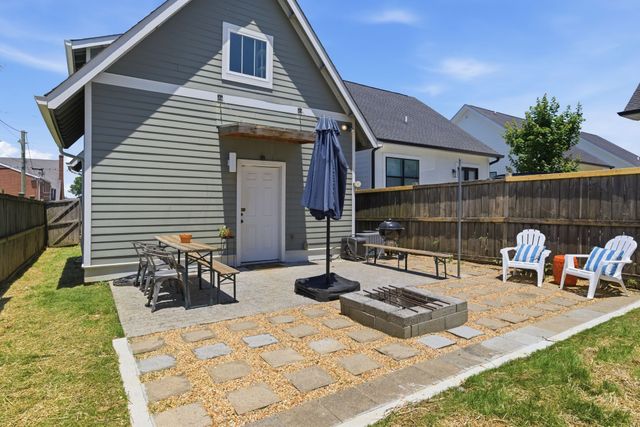 1223 Phillips St, Nashville, TN 37208