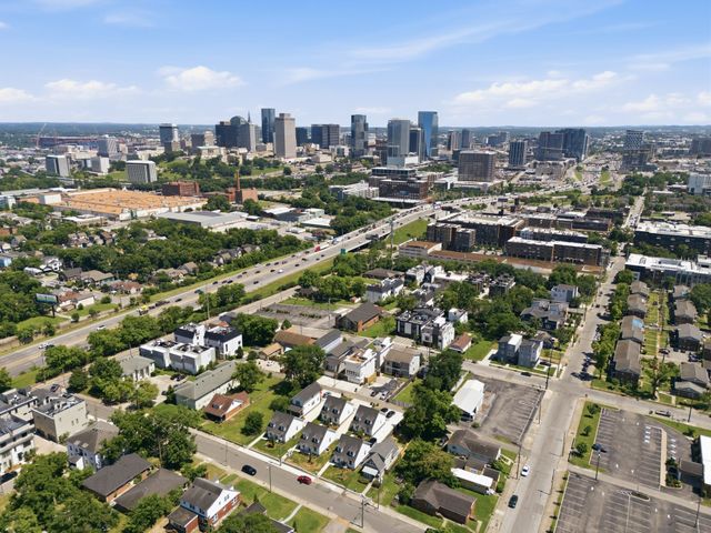 1223 Phillips St, Nashville, TN 37208