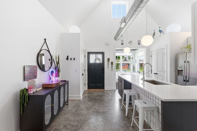 1223 Phillips St, Nashville, TN 37208