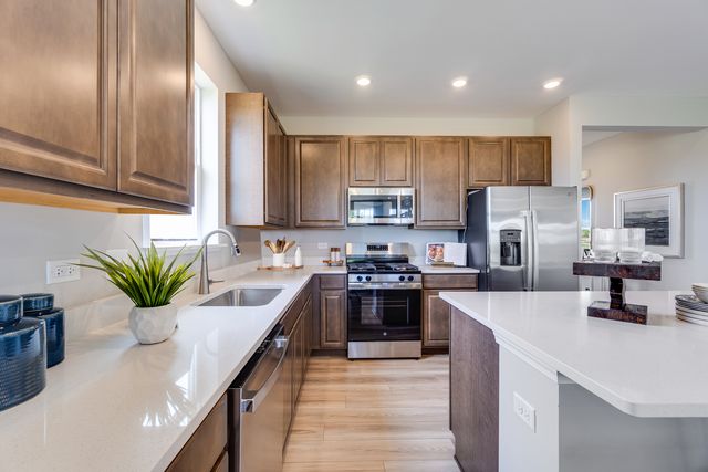 4139 Meadowridge Road, Woodstock, IL 60098