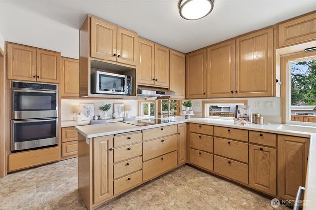 111 NW 180th Street, Shoreline, WA 98177