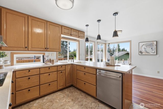 111 NW 180th Street, Shoreline, WA 98177