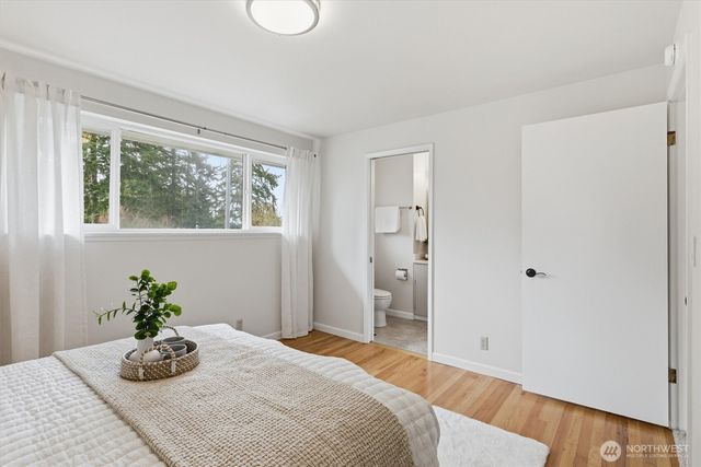 111 NW 180th Street, Shoreline, WA 98177