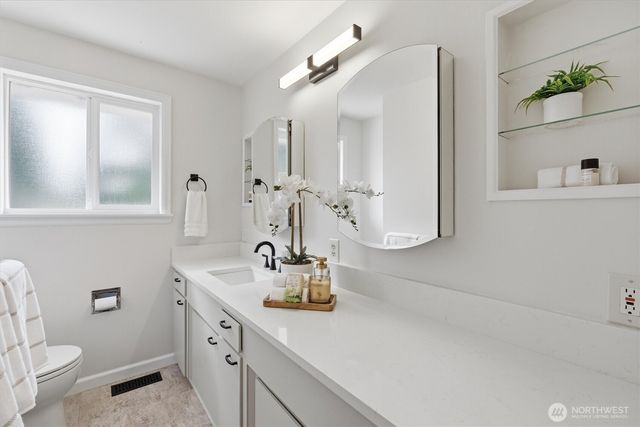 111 NW 180th Street, Shoreline, WA 98177