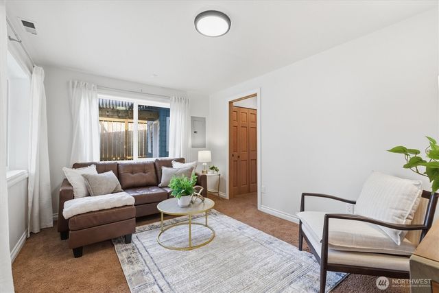 111 NW 180th Street, Shoreline, WA 98177