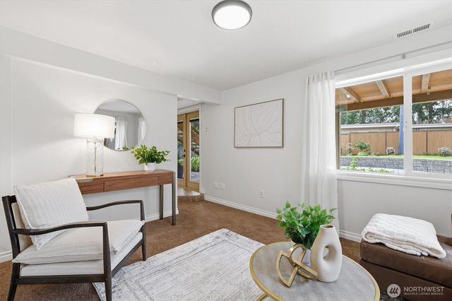 111 NW 180th Street, Shoreline, WA 98177