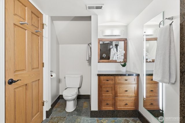 111 NW 180th Street, Shoreline, WA 98177