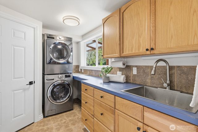 111 NW 180th Street, Shoreline, WA 98177