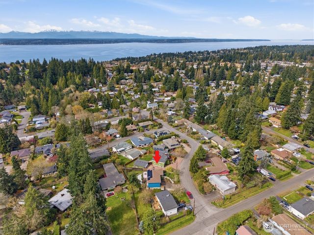 111 NW 180th Street, Shoreline, WA 98177