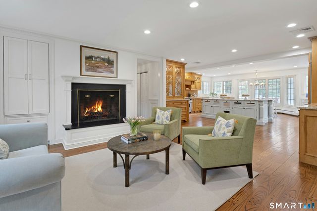 1541 Oenoke Ridge, New Canaan, CT 06840
