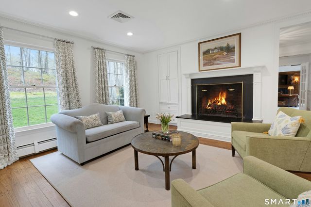 1541 Oenoke Ridge, New Canaan, CT 06840