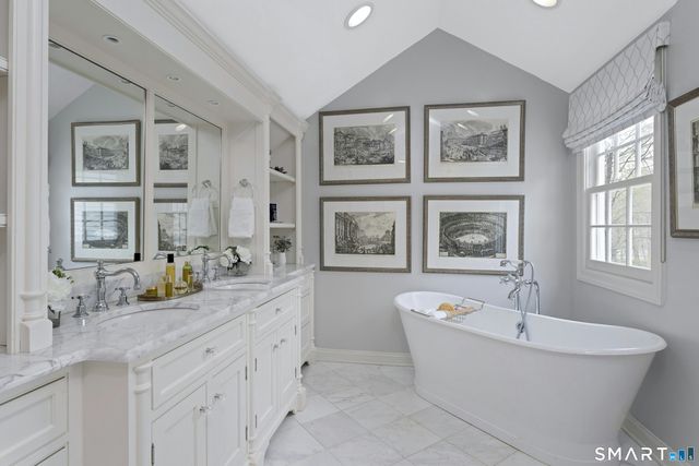 1541 Oenoke Ridge, New Canaan, CT 06840