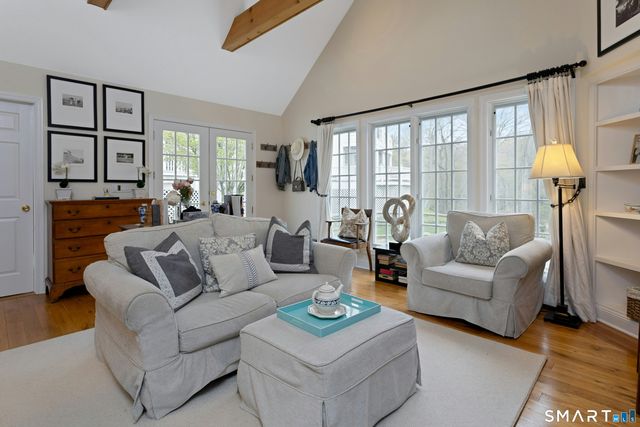 1541 Oenoke Ridge, New Canaan, CT 06840