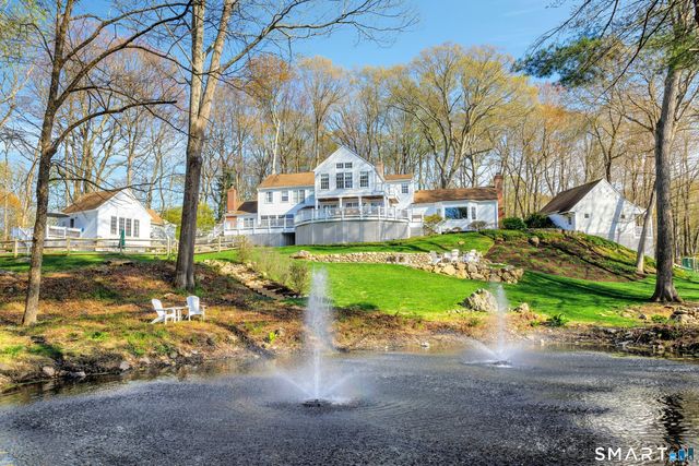 1541 Oenoke Ridge, New Canaan, CT 06840