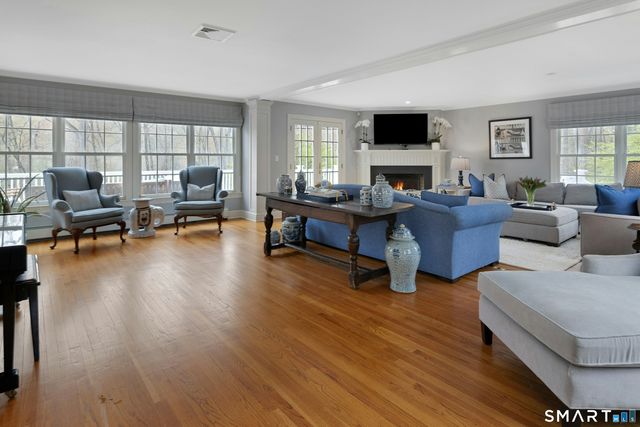 1541 Oenoke Ridge, New Canaan, CT 06840