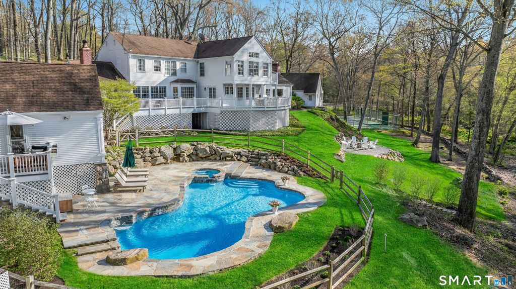 1541 Oenoke Ridge, New Canaan, CT 06840