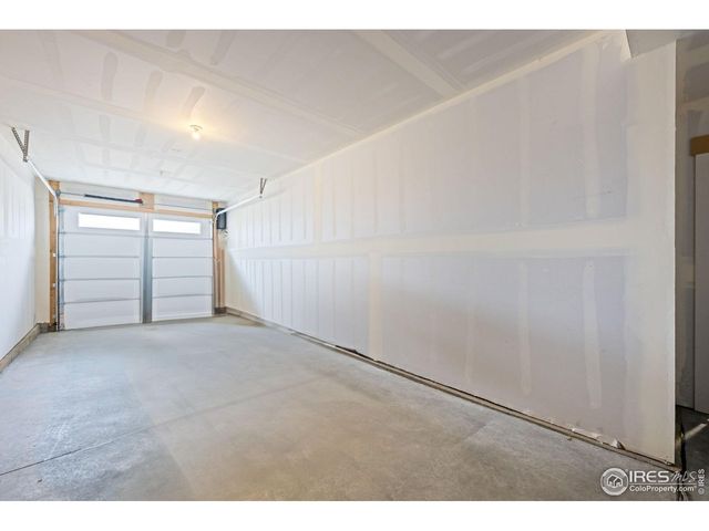 265 High Point Dr F-302, Longmont, CO 80504