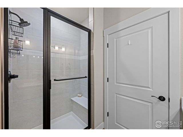 265 High Point Dr F-302, Longmont, CO 80504