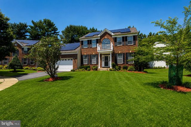 1 HICKORY SPRING CT, Gaithersburg, MD 20882