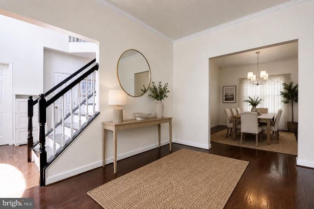 1 HICKORY SPRING CT, Gaithersburg, MD 20882
