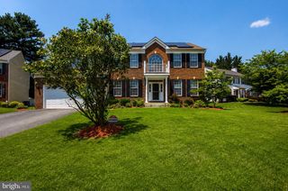 1 HICKORY SPRING CT, Gaithersburg, MD 20882