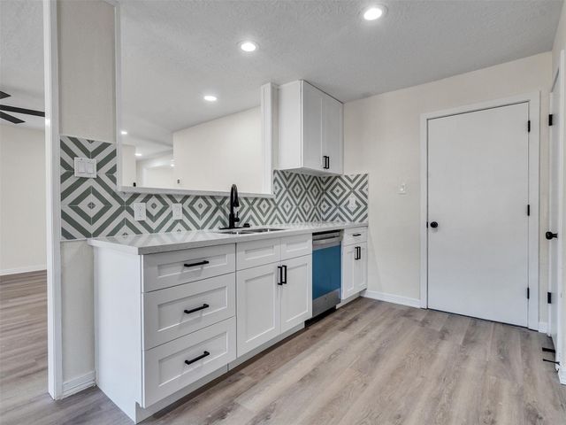 4406 Trafalgar Drive, Houston, TX 77045