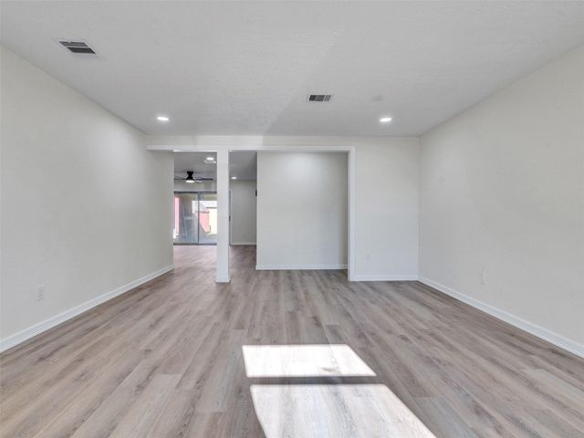 4406 Trafalgar Drive, Houston, TX 77045