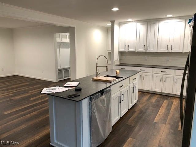 960 Robinhood Avenue, Painesville Twp, OH 44077