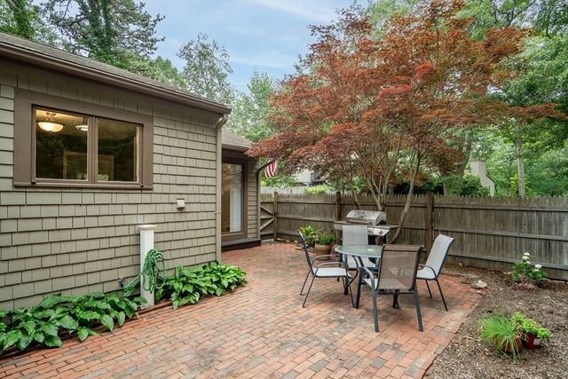 59 Route 6a 22-1, Dennis, MA 02638
