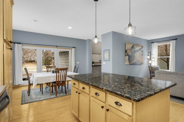 313 Periwinkle Place, Bayport, MN 55003