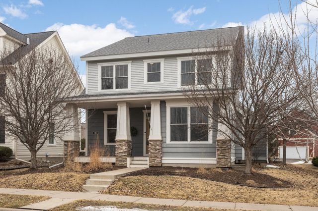 313 Periwinkle Place, Bayport, MN 55003