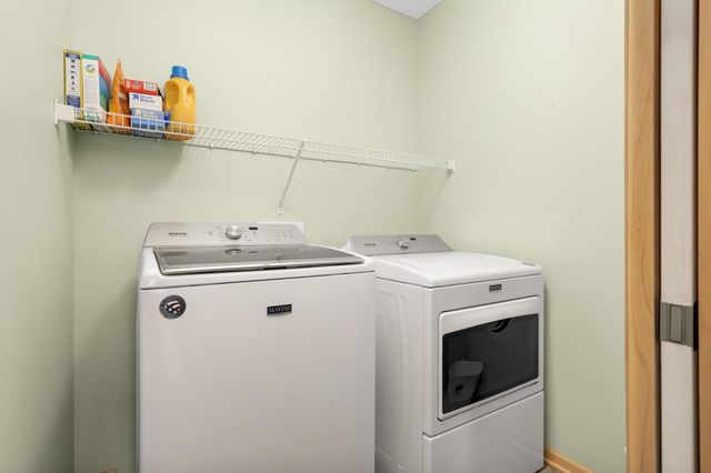 313 Periwinkle Place, Bayport, MN 55003