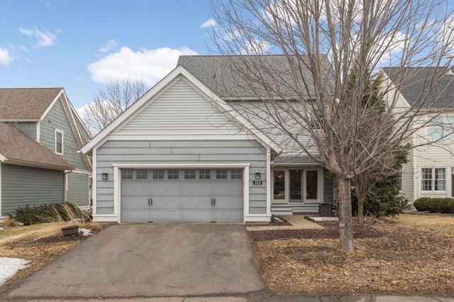 313 Periwinkle Place, Bayport, MN 55003